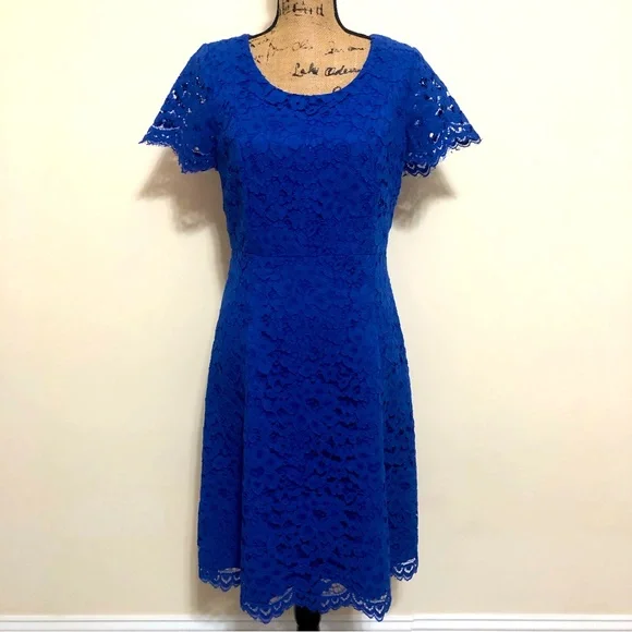 soft lace dresses Shimmering Lace Sheath Wedding Dress With Off-The-Shoulder Sleeves main image 1